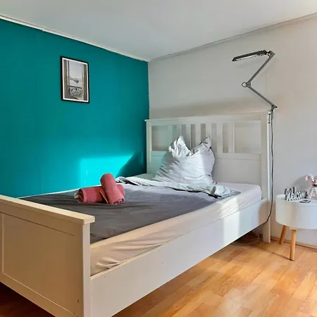 Apartman Mit Garten - Naehe Universitaetsklinikum Neuenheim *